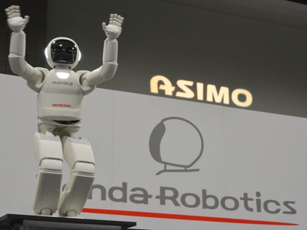 Honda Halts Asimo Development in Favor of More Useful Humanoid Robots