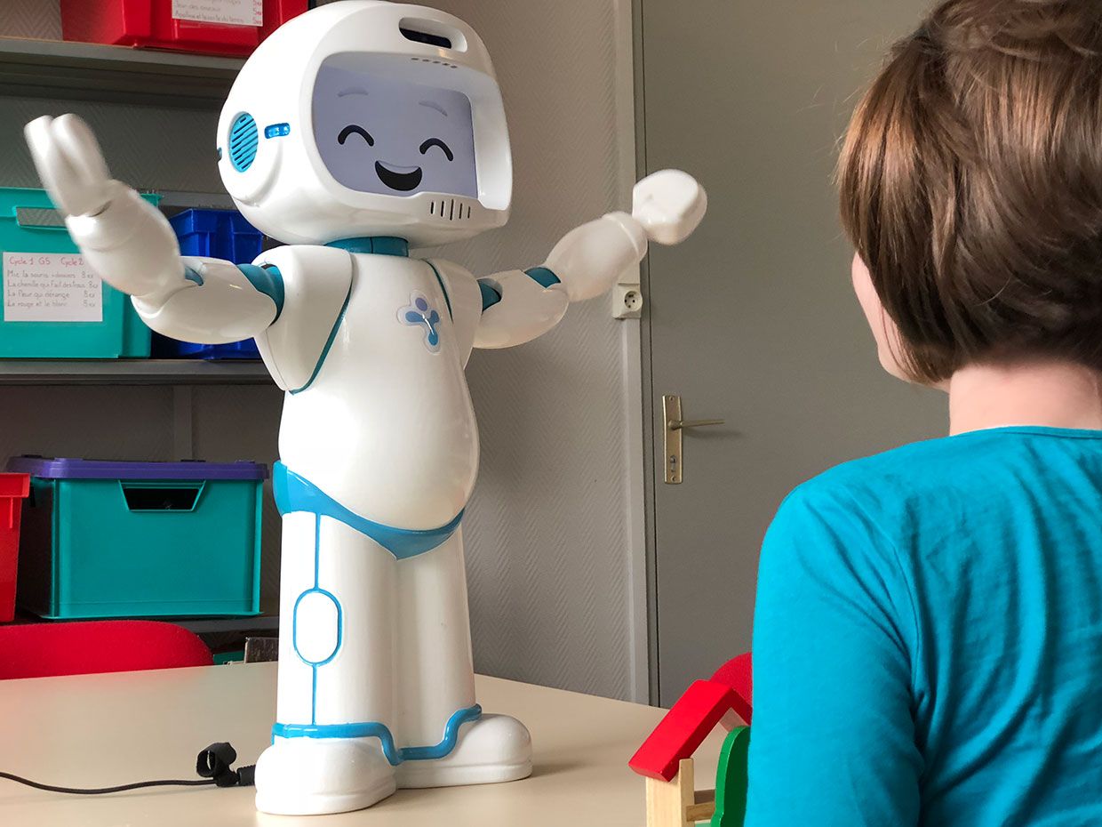 interactive robot for kids