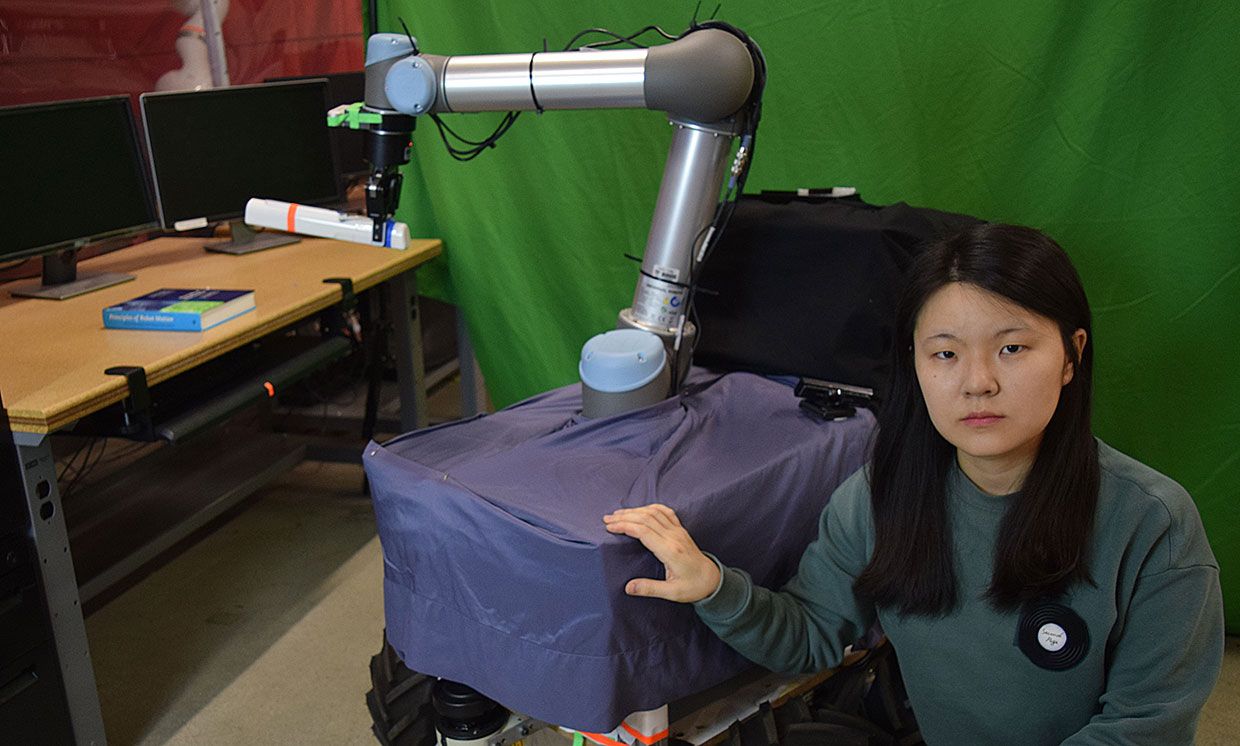 Hyojeong Kim, a graduate student at the University of Southern California in Los Angeles, testing the robotic arm in the school's lab.