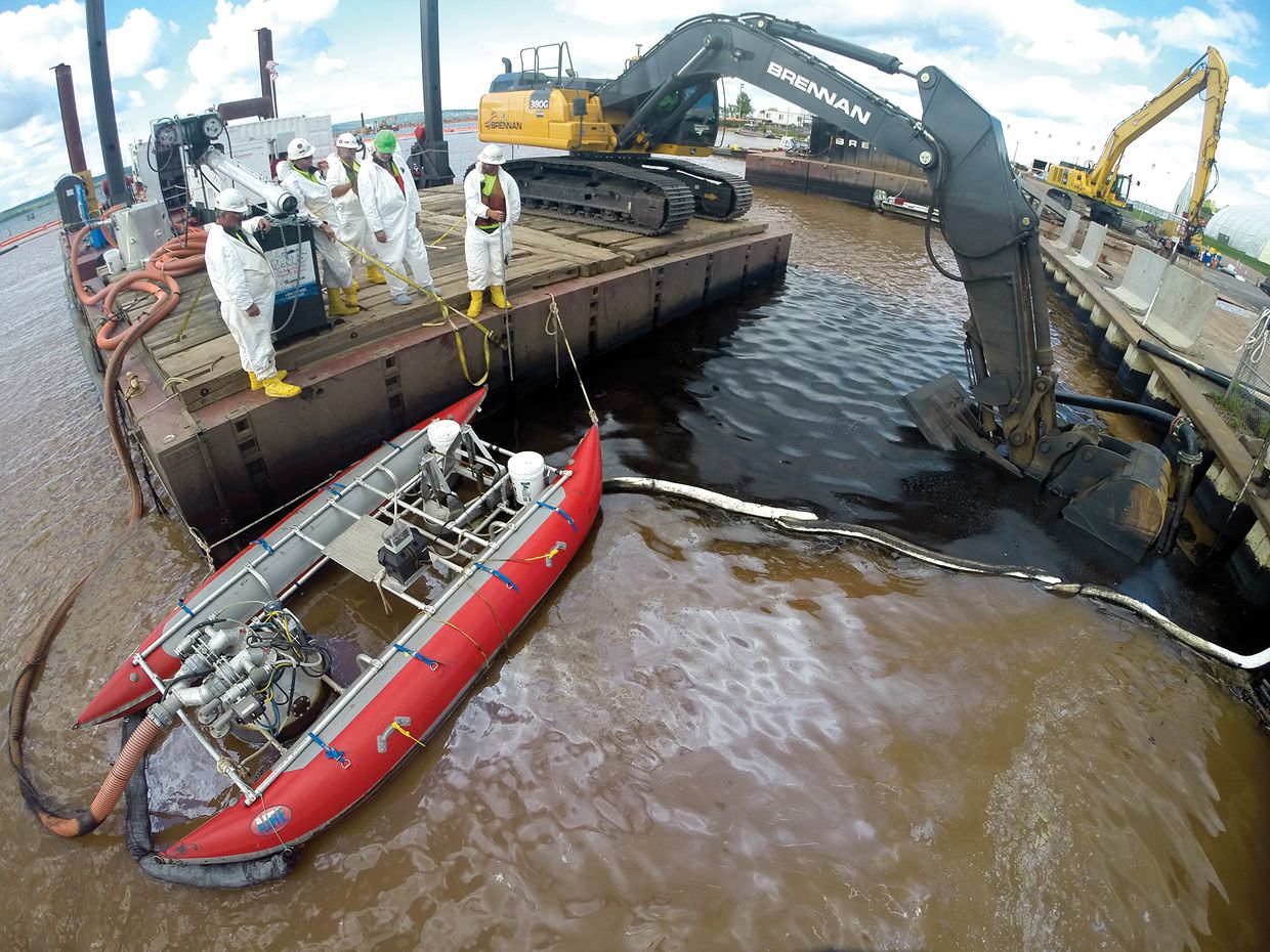 Photo of oil skimmers was deployed at a Superfund site on the shores of Lake Superior.
