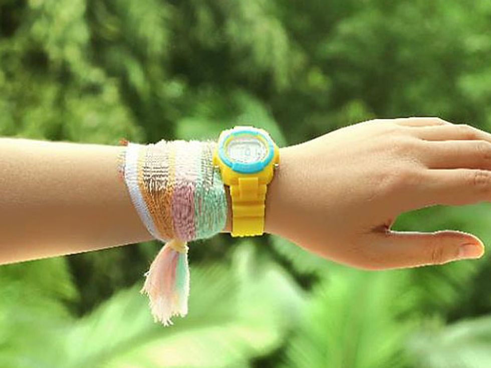 Walk Around in the Sun to Power Wearables With This Cloth - IEEE Spectrum
