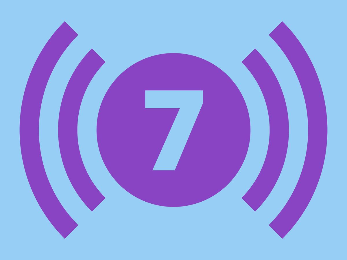 A purple circle with the number 7 in the middle. Curved purple lines radiate out from the circle to the left and right.