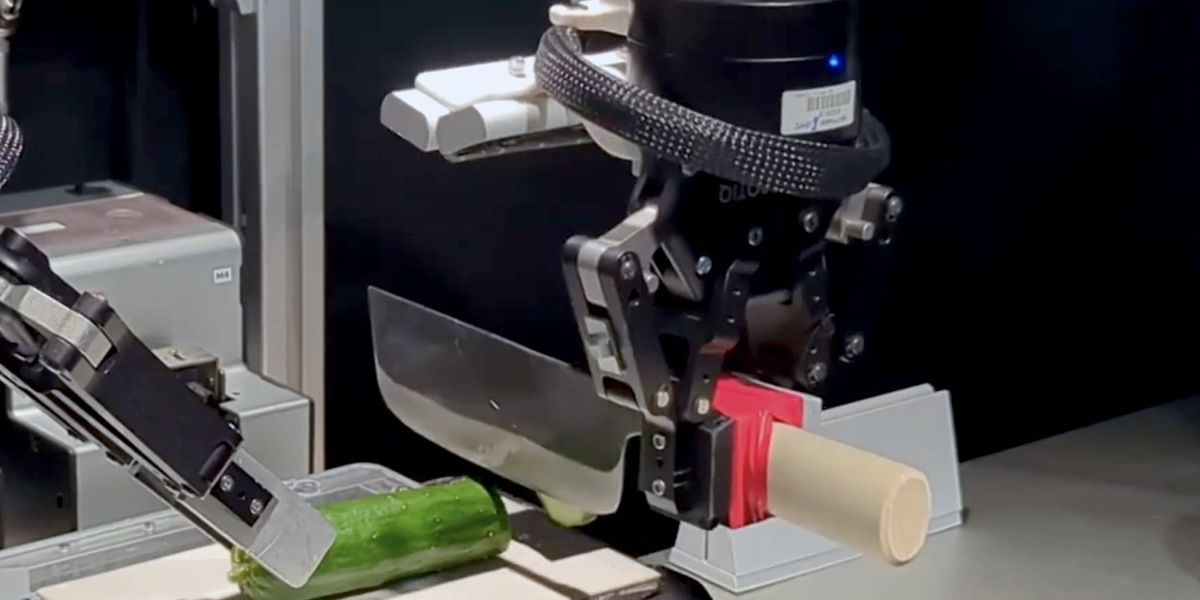 Videos: Robots With Knives, Powerline Drones, Exoskeletons