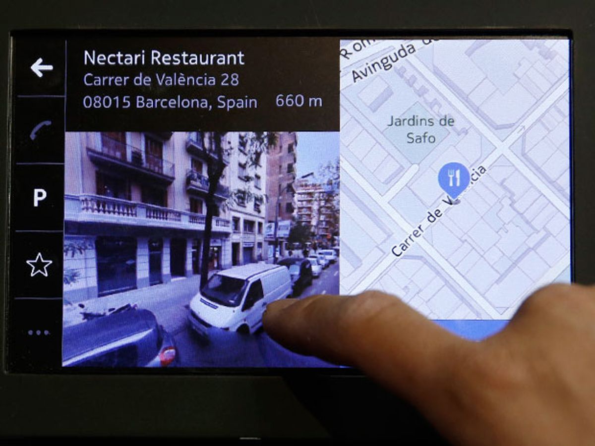 Nokia Bets $100 Million on Smart Car Tech