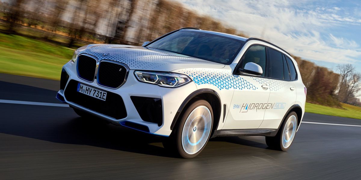 BMW’s iX5 Signals the Company’s Push for Hydrogen