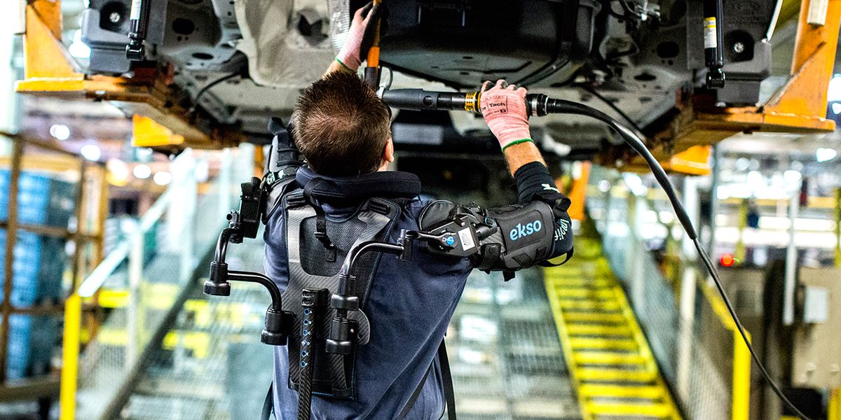 Ford Assembly Line Workers Try Out Exoskeleton Tech to Boost Performance