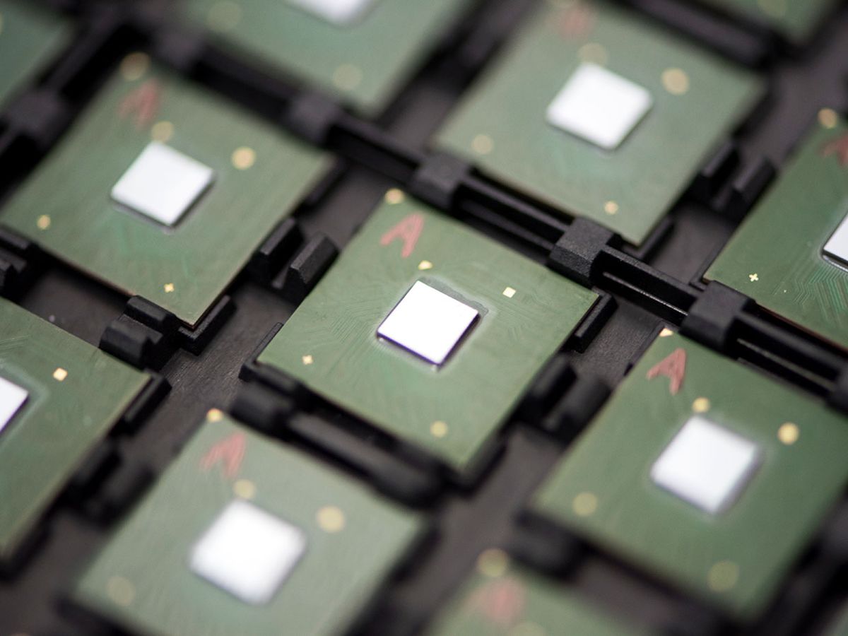 A zoomed-in photo shows the flash array developed by the startup called Mythic.