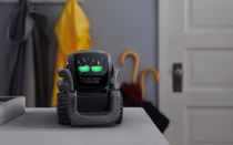 Anki's Vector Is a Little AI-Powered Robot Now on Kickstarter for $200