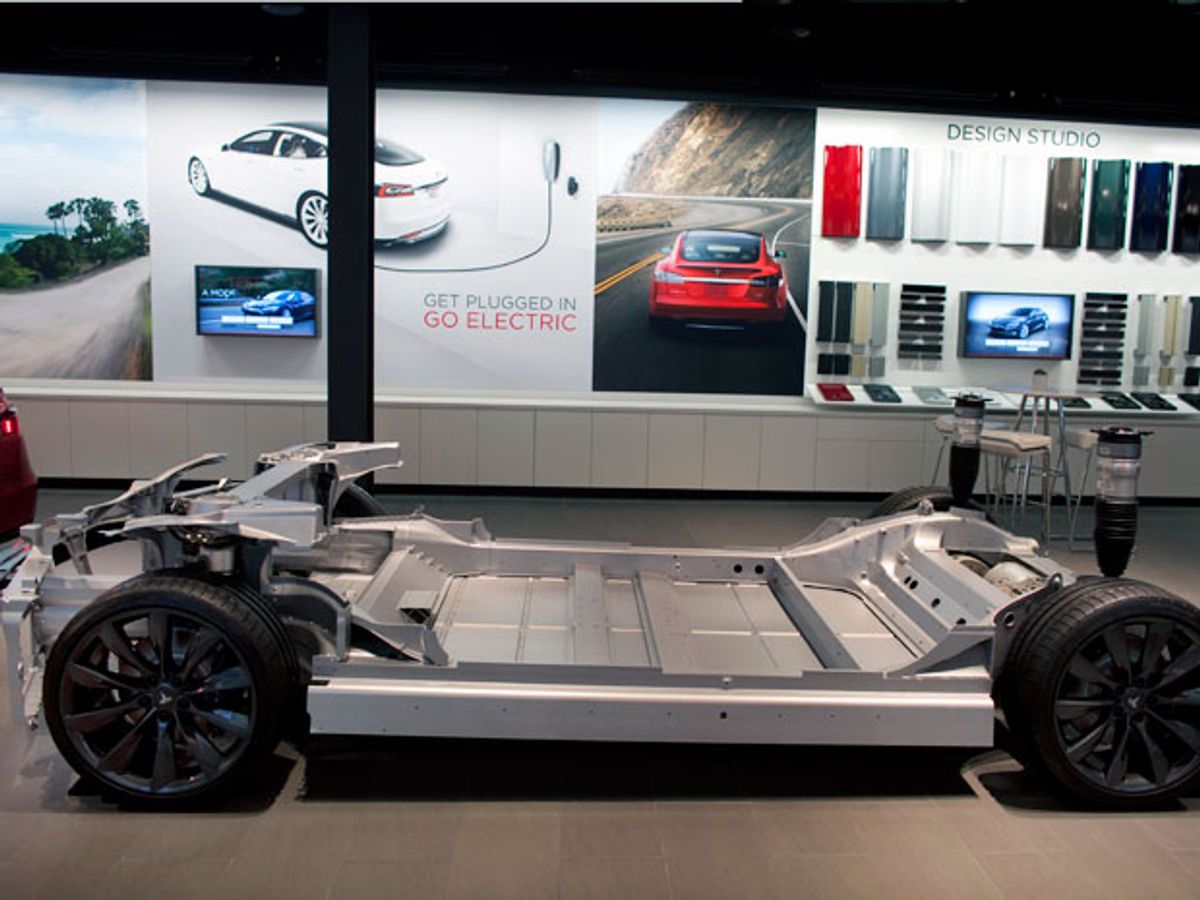 Tesla, Panasonic Team Up for "Giga" Battery Factory