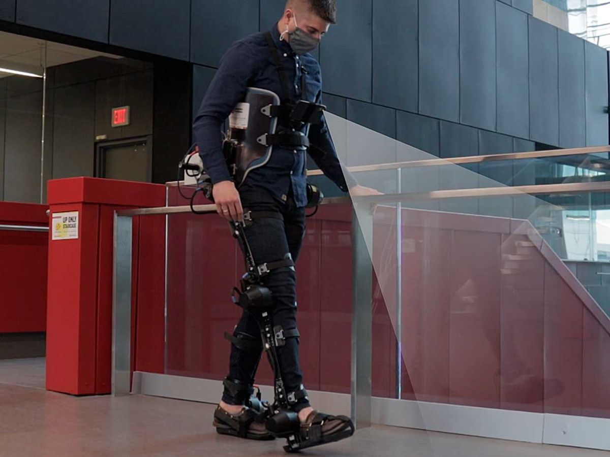 Brokoslaw Laschowski walking with the robotic exoskeleton
