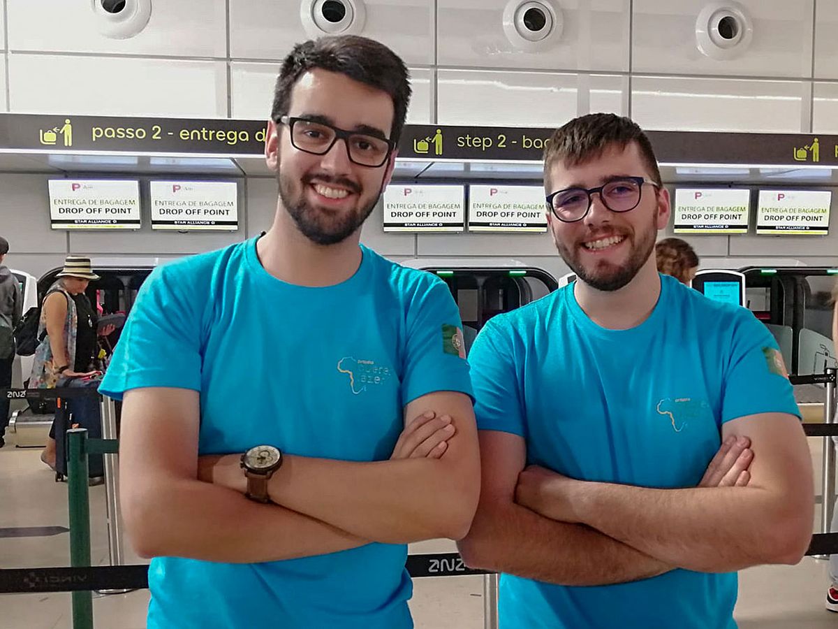 Creators of the Covid-19 what’s open? mobile app Igor Matias (left) and Paulo Silva.