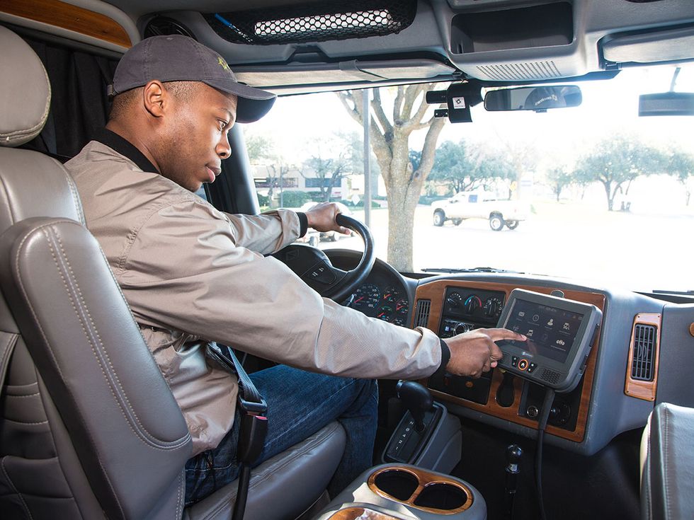 Driver using Omnitracs Intelligent Vehicle Gateway