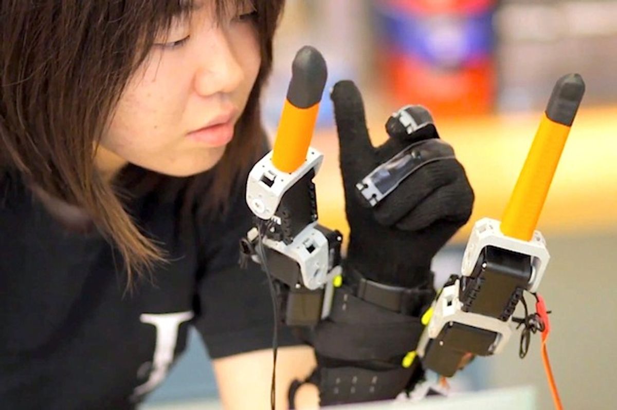 Here's That Extra Pair of Robot Fingers You've Always Wanted