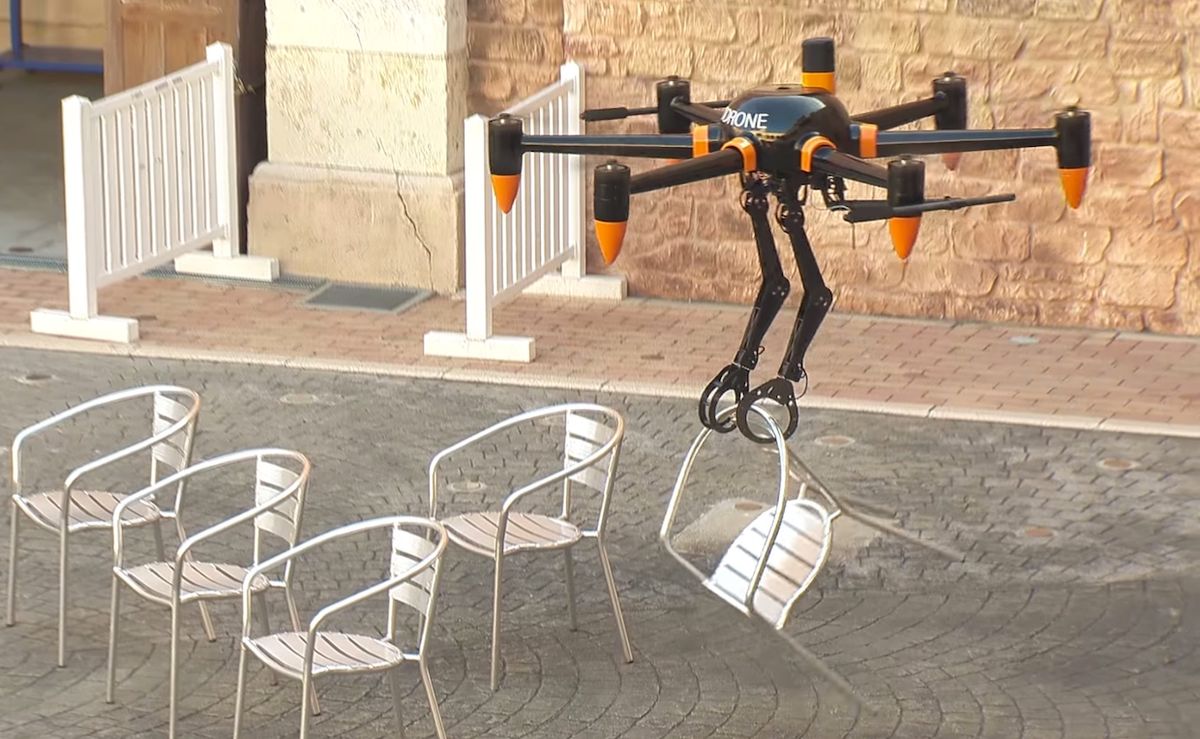 Giant drone with two arms developed by Prodrones.