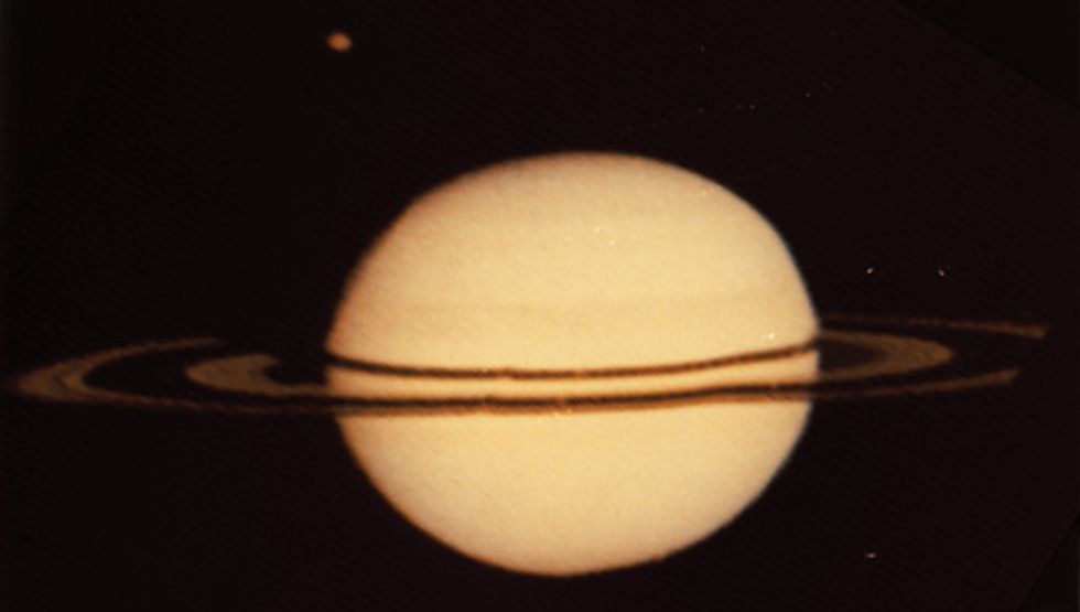group photos and graphic of pioneer 10 and 11