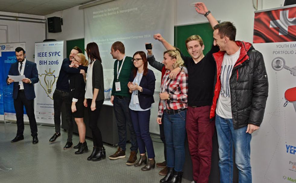 Image of the winning team from the Faculty of Mechanical Engineering at the University of Zenica