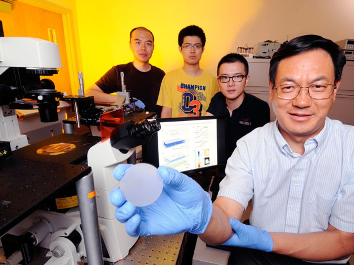 Nanowires Give Off Light Under Pressure
