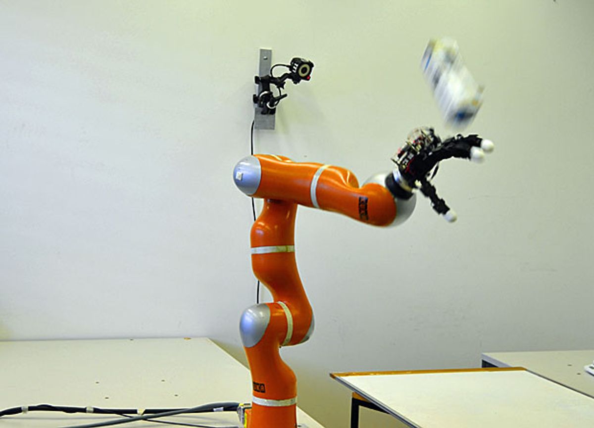 Fast Robot Arm Catches Flying Objects