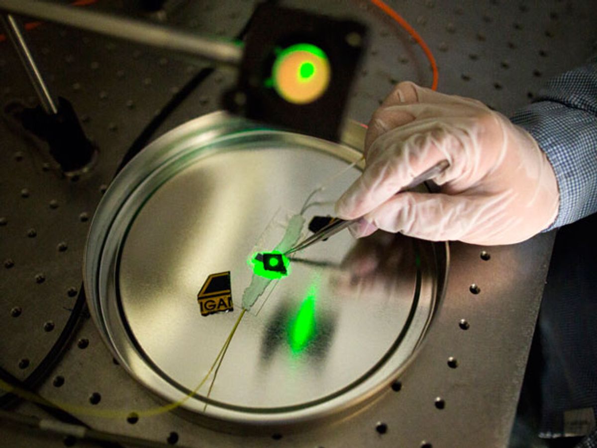 Small, Simple Terahertz Detector Converts The Pulses To Sound