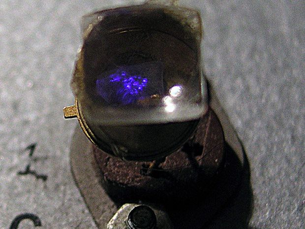 Photo of the first blue LED, developed by Maruska.