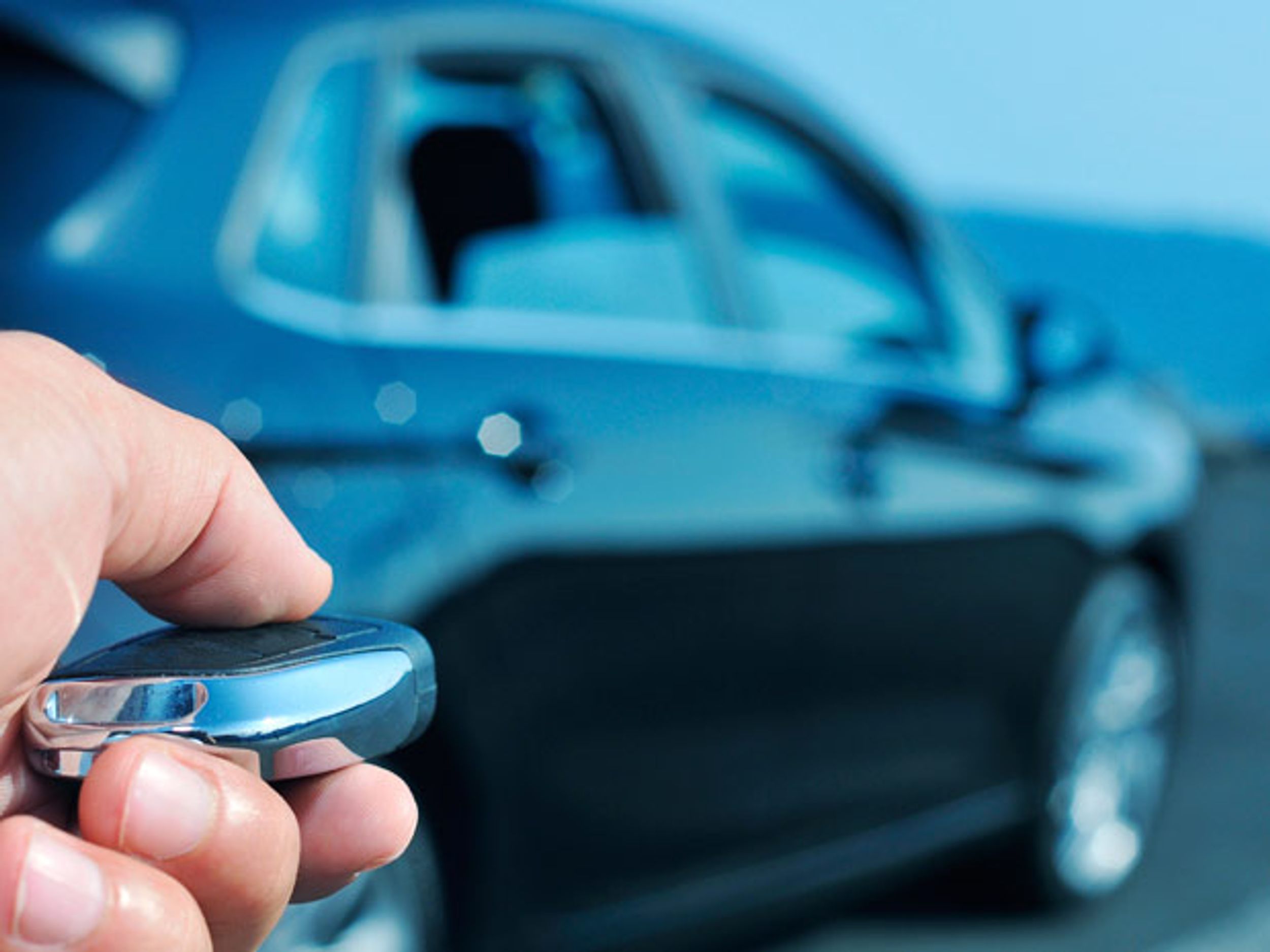 Car Thieves Use Handheld Electronics to Steal Keyless Cars
