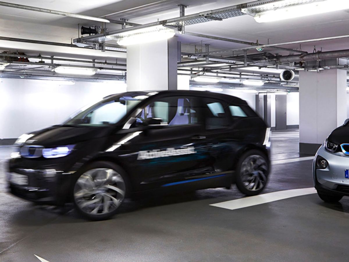 BMW to Demonstrate Car That Can Find a Spot and Park Itself in a Garage