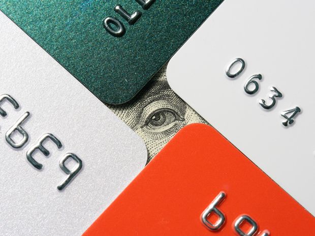 Identifying Credit Card Users With a Few Bits of Data