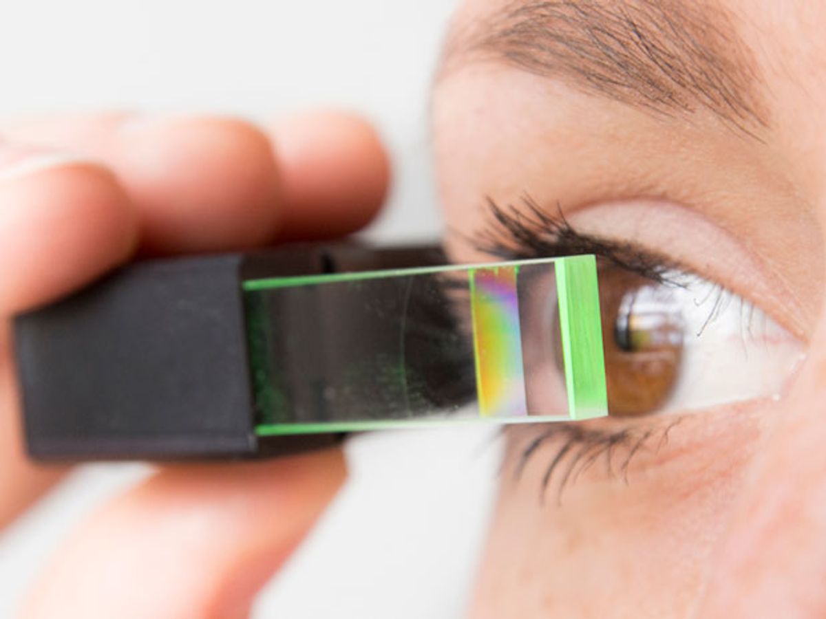 Fraunhofer Optics Could Make Augmented Reality Specs Thinner