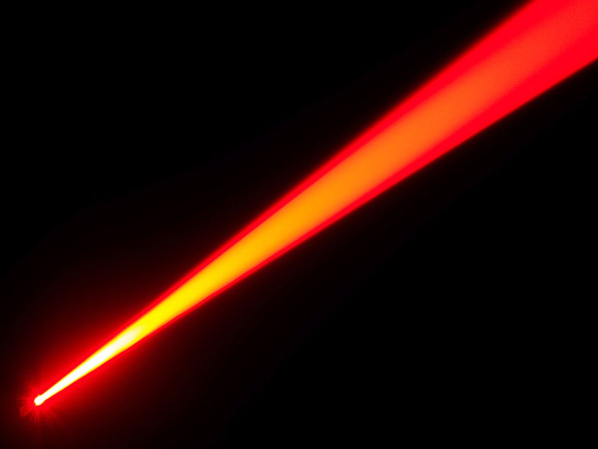 Broadband Laser Sees Infrared