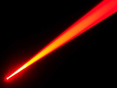 Broadband Laser Sees Infrared - IEEE Spectrum