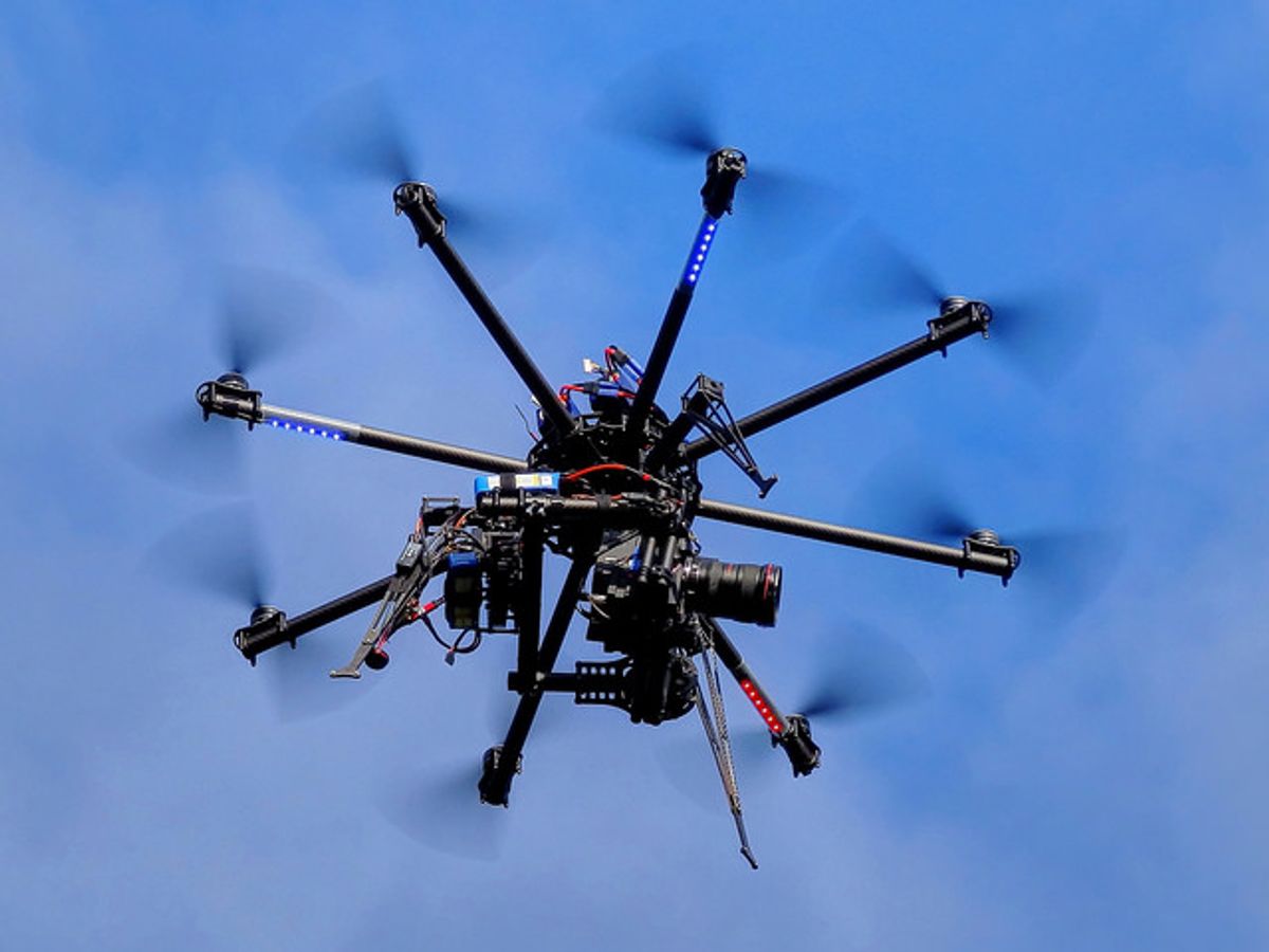FAA Task Force Recommends Registration for All Drones 250 Grams and Up