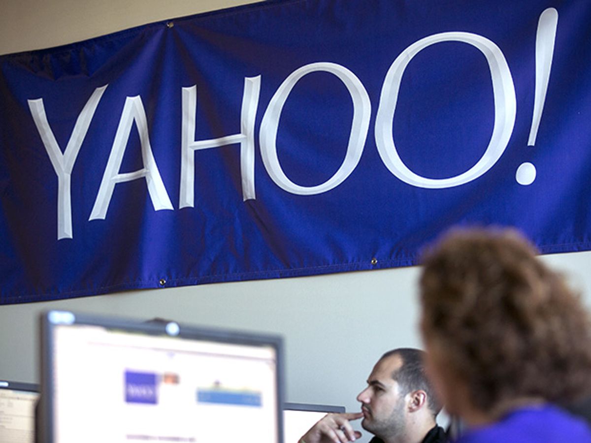 Yahoo’s Engineers Move to Coding Without a Net