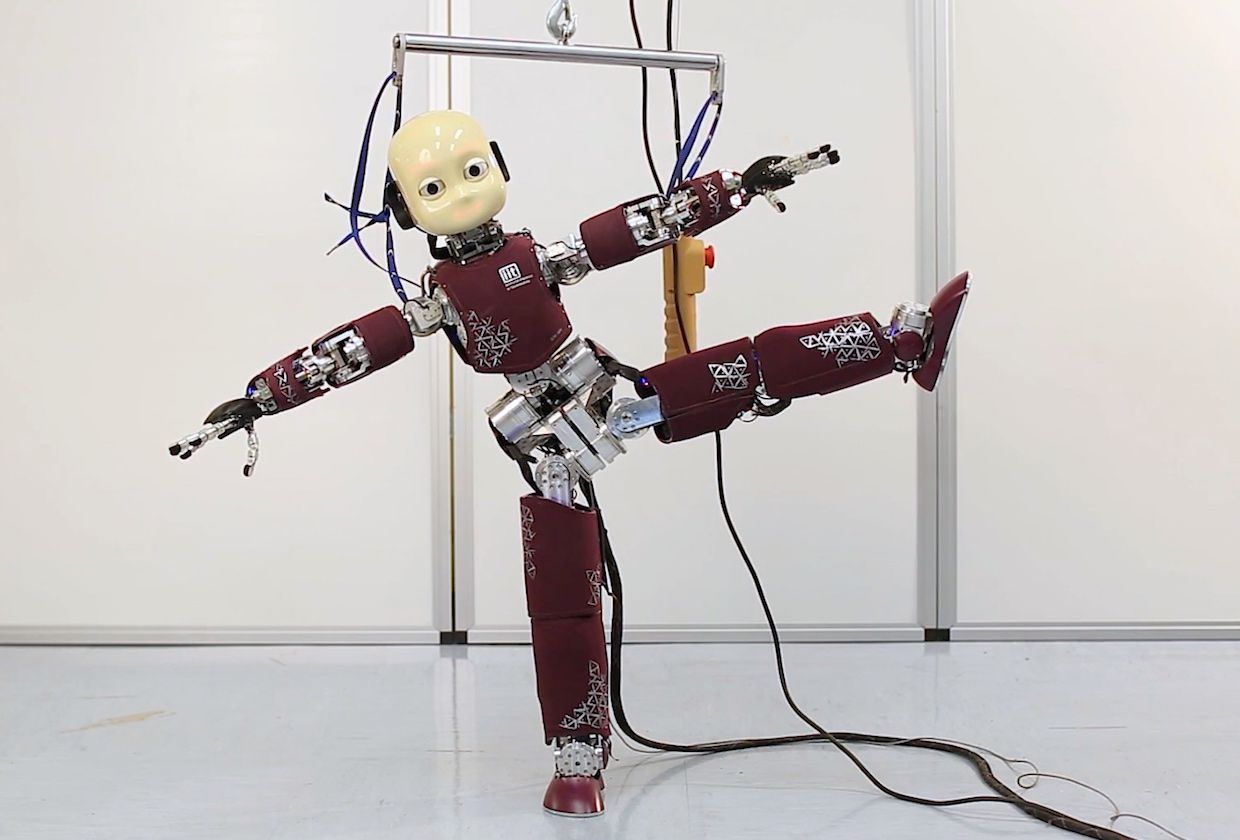 Video Friday: iCub Does Yoga, Wooden Walking Robot, and Wind Tunnel for Drones