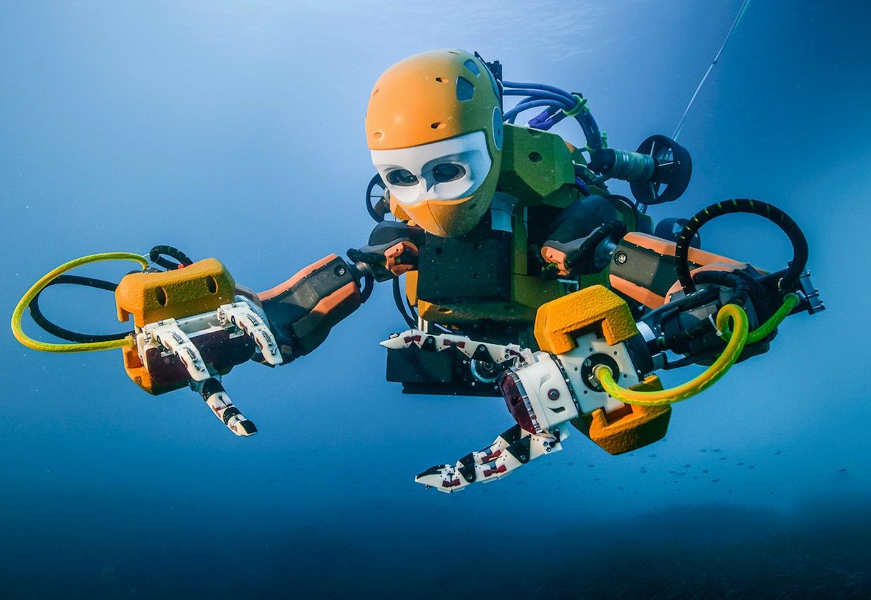 Stanford's Ocean One is a hybrid between a humanoid robot and an underwater remotely operated vehicle.
