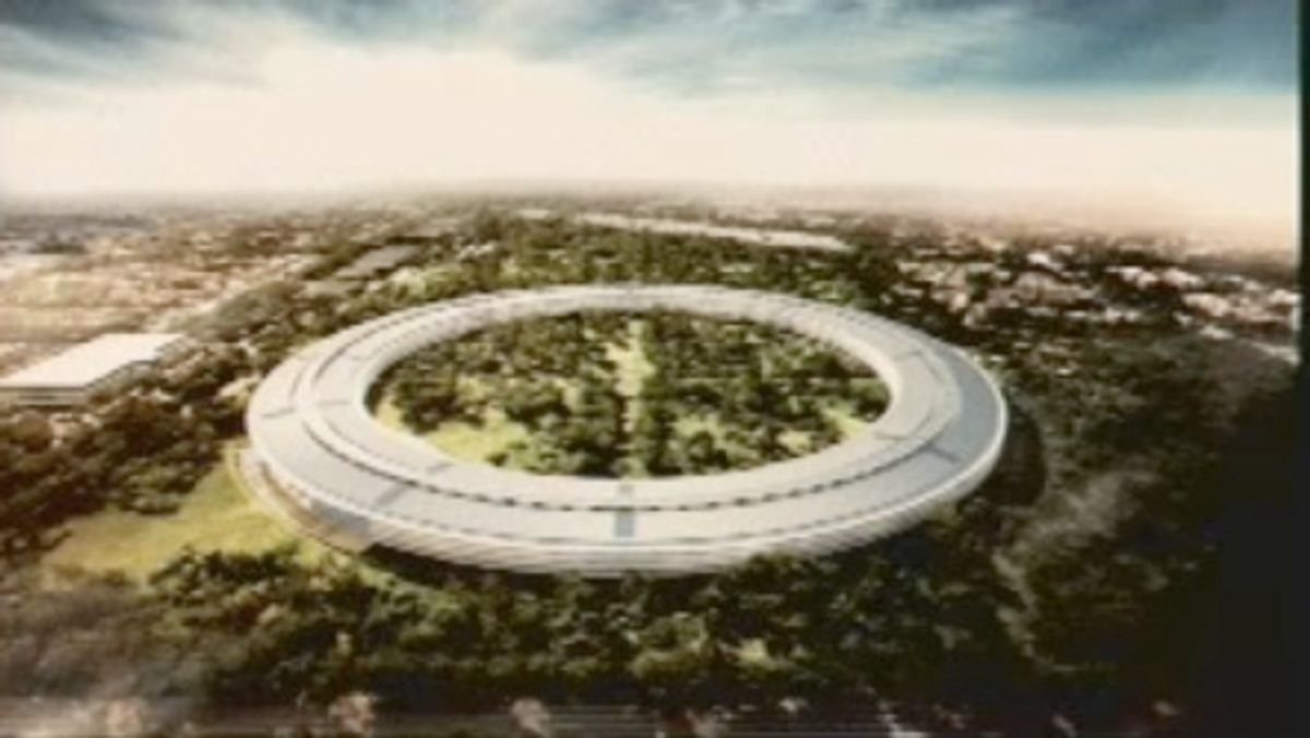 Apple Redefines the High-Tech Corporate Campus