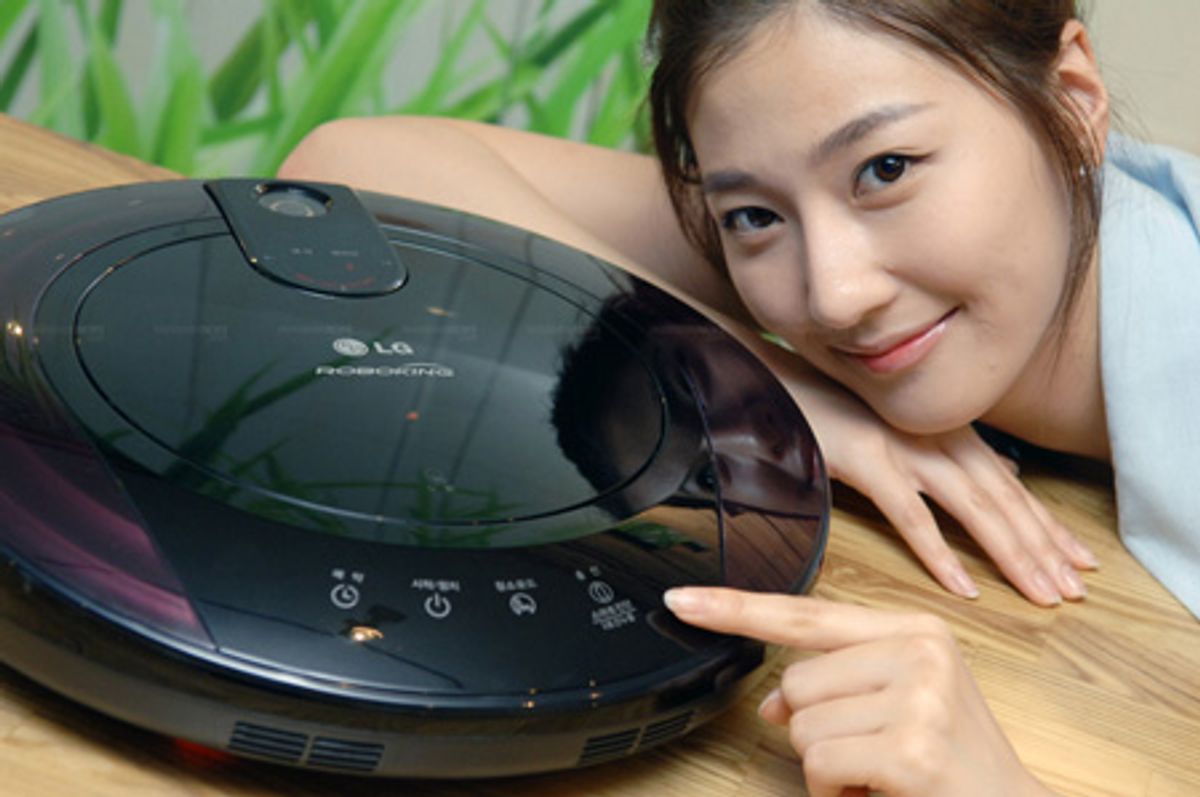 LG’s New RoboKing Vacuum Can Now Explain Its Failures