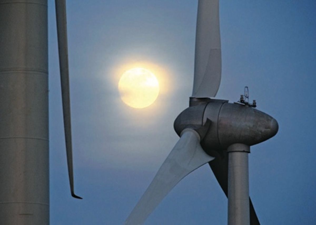 European Wind Power Sector "Flagging," But Offshore Opportunities Abound