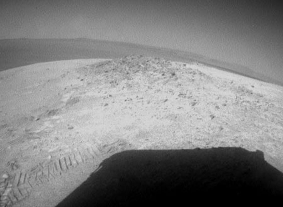 Opportunity Rover Fires Up Engines, Starts Another Year Exploring Mars