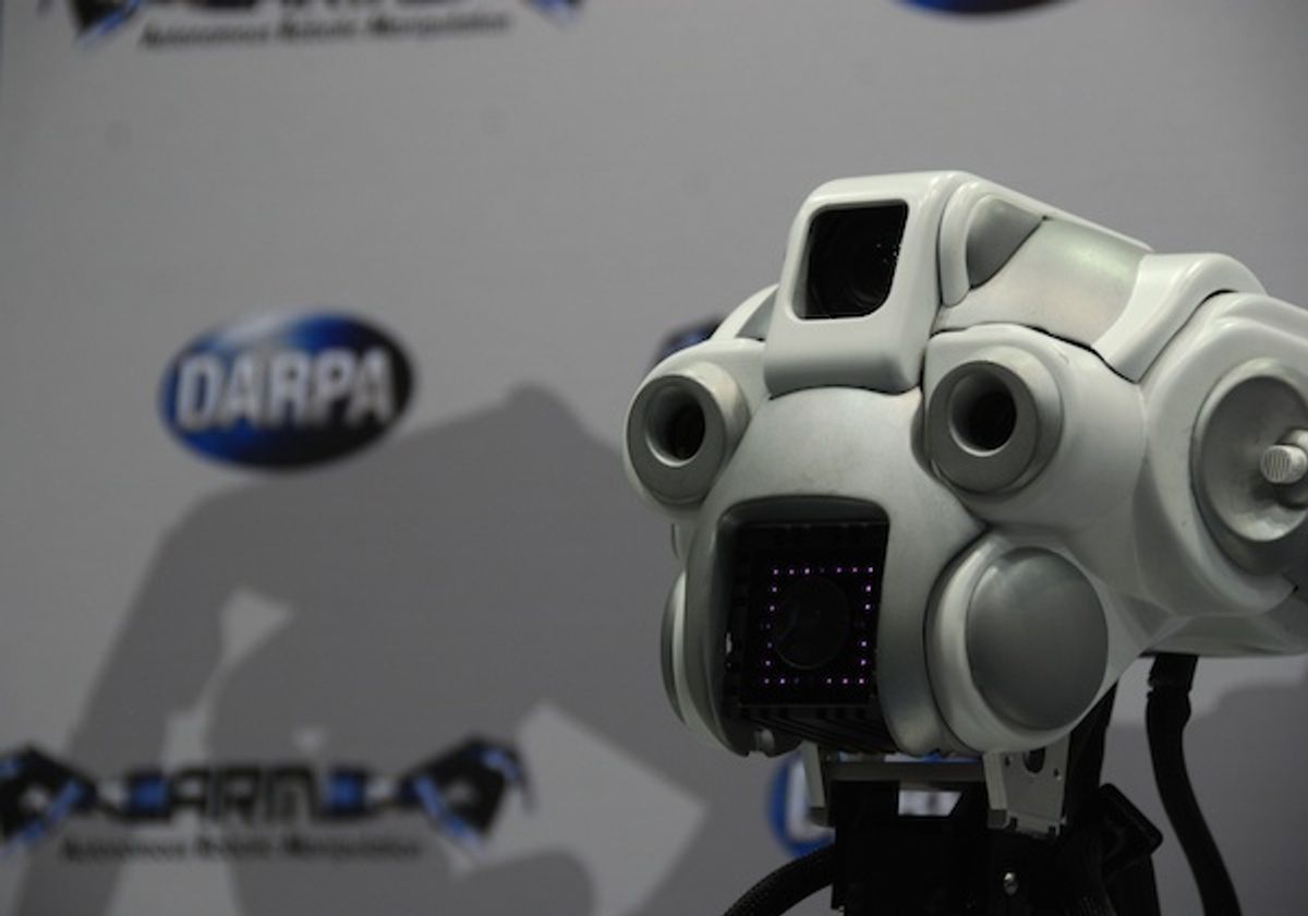 Video: Throwable Robot, Roomba-Riding Humanoid, and More from ICRA 2012