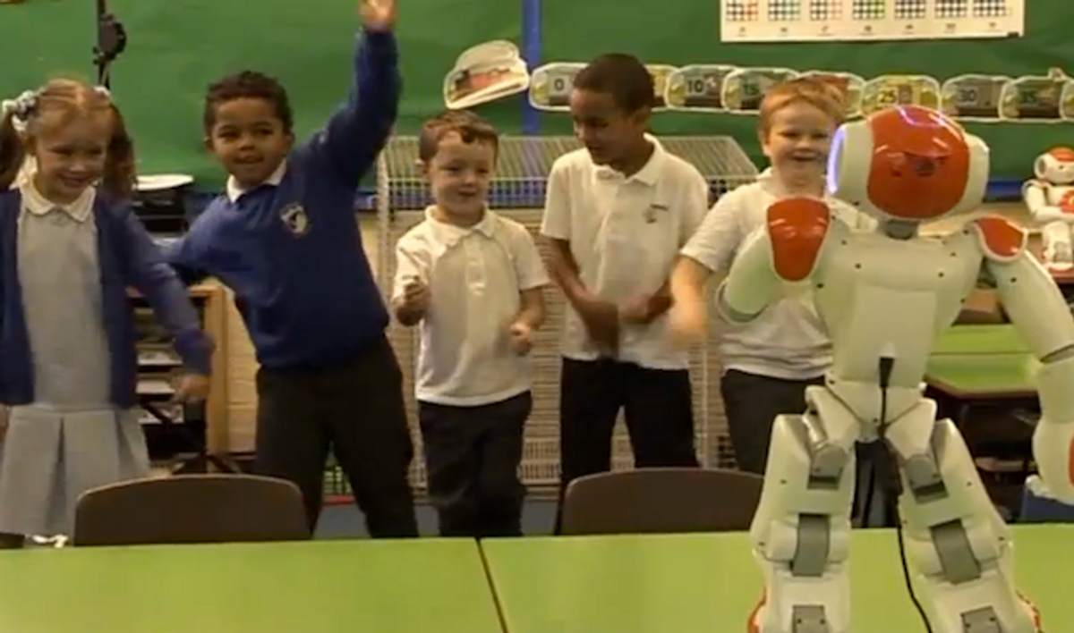 Nao Robot Goes to School to Help Kids With Autism