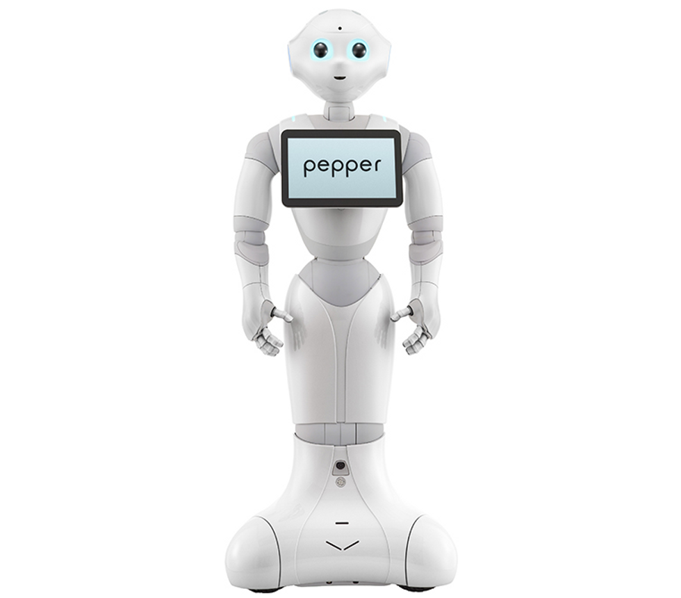empeñar taller rutina Meet Pepper, Aldebaran's New Personal Robot With an "Emotion Engine" - IEEE  Spectrum