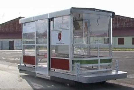 Robot Bus Moves People, No Driver Needed