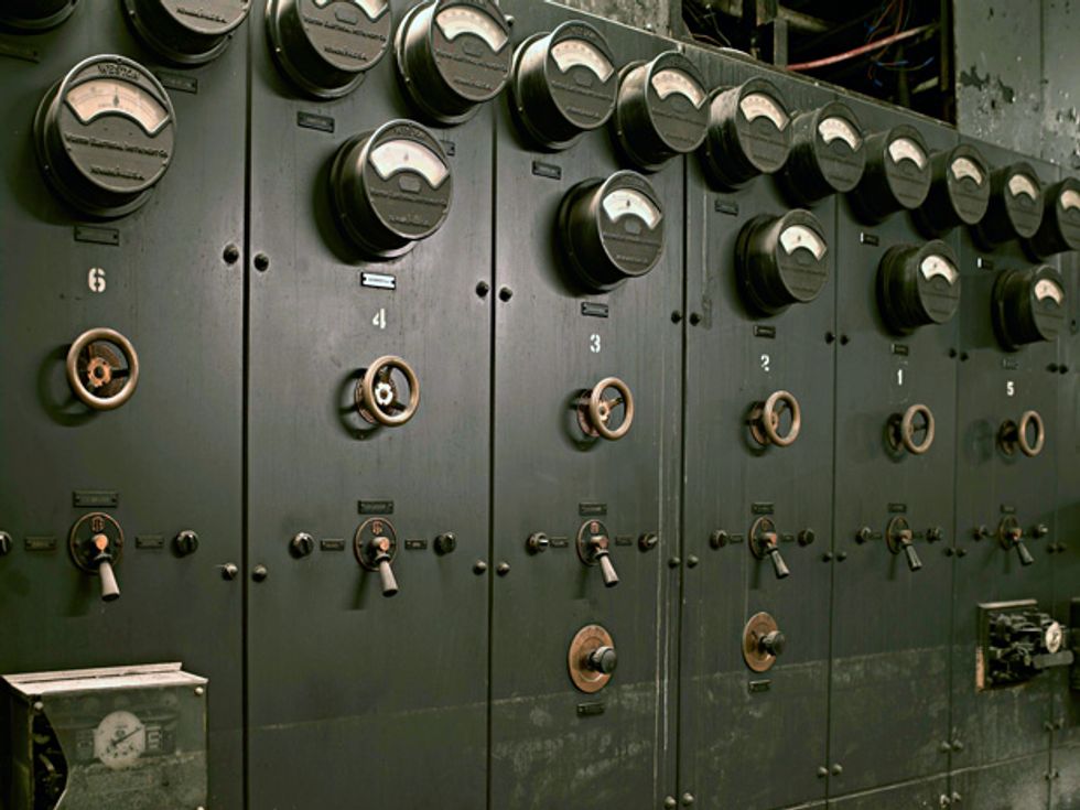 img of the original 1929 control board