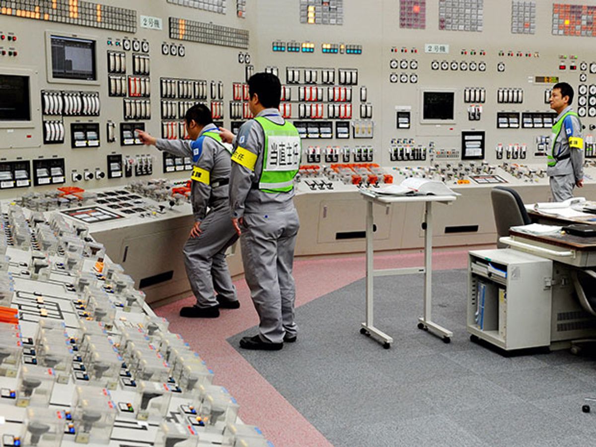 Kyushu Earthquake Swarm Raises Concerns Over Nuclear Plant Safety