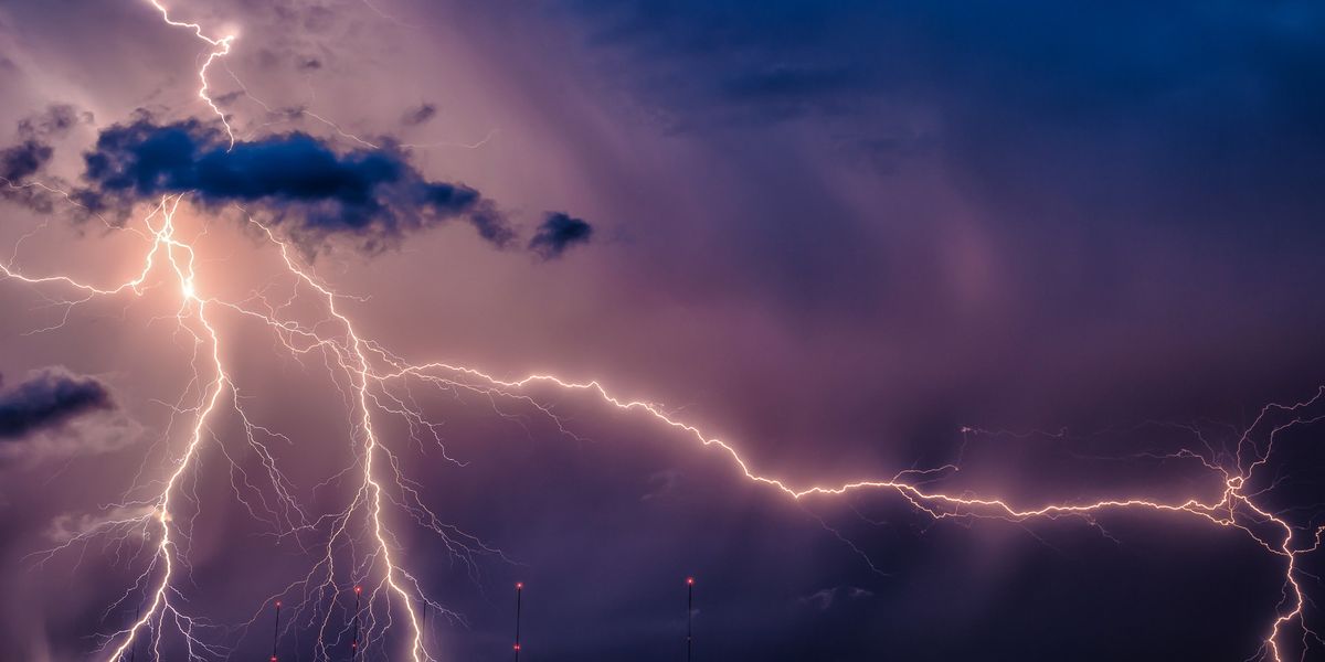 How Lightning Flashes Help Predict Storms