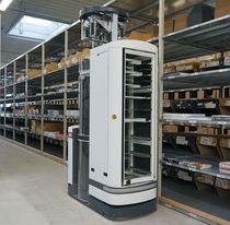 German Warehouse Robots Tackle Picking Tasks