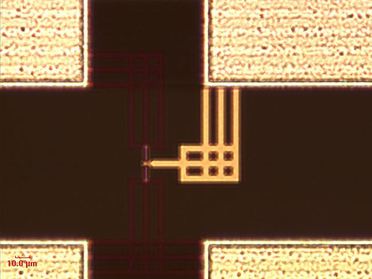 Micrograph that shows a SOT-MRAM unit created on a standard 300mm silicon wafer.