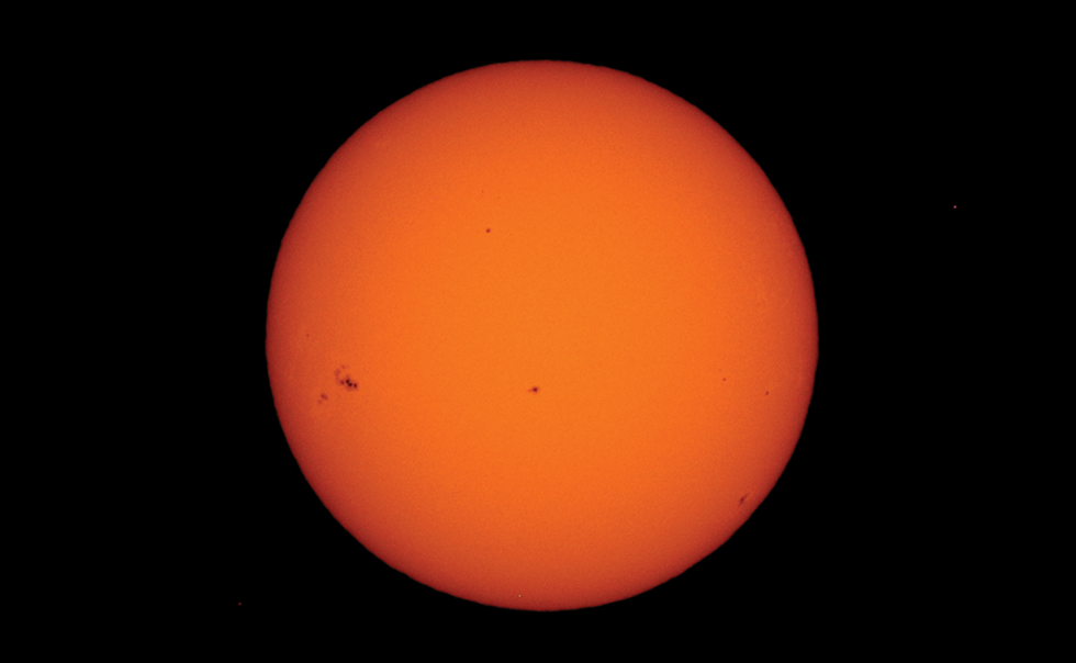 Photo of a sun.