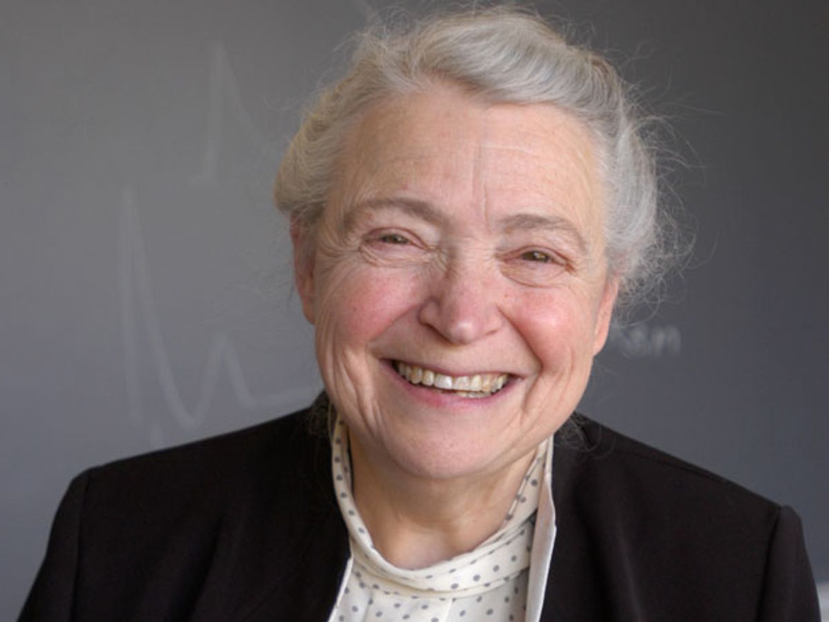 Photo of IEEE Life Fellow Mildred Dresselhaus.