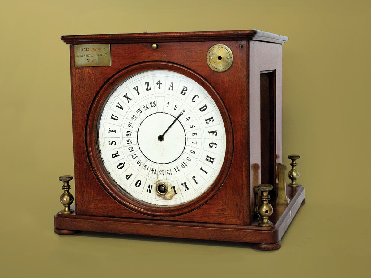Photo of Louis-François Breguet’s dial telegraph.